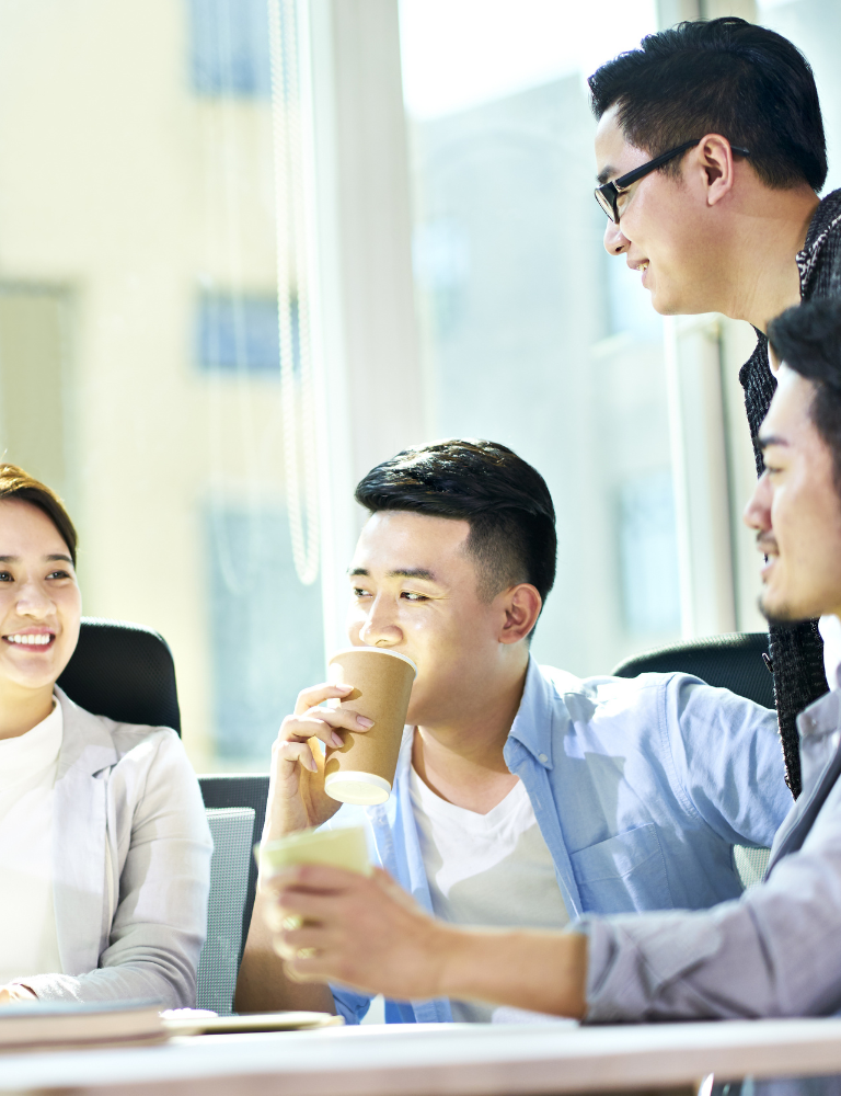 Inside HOIIY Singapore: A casual team meeting to refine the user-friendly features of our flagship 8L Coating-free Glass Air Fryer.